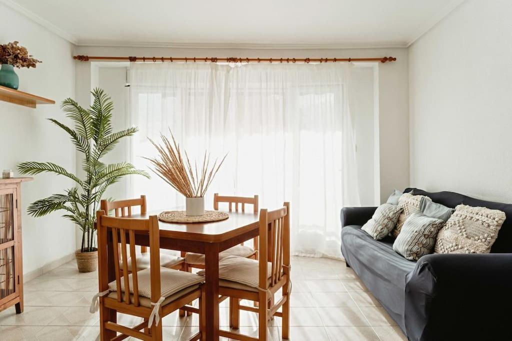 Apartamento Frente Al Mar, Familiar Y Acogedor. Santa Pola Luaran gambar